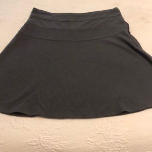 Atleta skirt